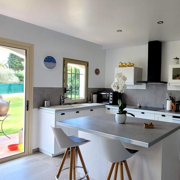 LOCATION DE VACANCES ET CHAMBRES D'HOTES SAINT-TROPEZ