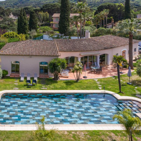 LOCATION DE VACANCES ET CHAMBRES D'HOTES SAINT-TROPEZ