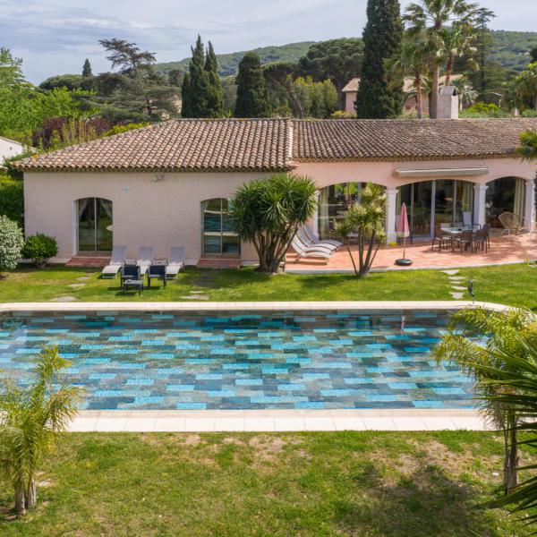 LOCATION DE VACANCES A SAINT-TROPEZ